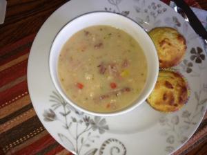 look familiar? yeah... you'll find recipes for Senate bean soup in Bon Appetit, but soup beans and cornbread? Not so much... 