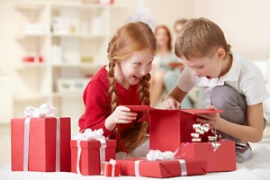 Fridgi-Xmas-Photo-Presents-Open-1